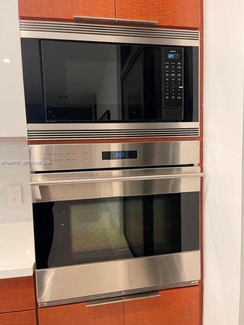 Building Photo - 909 NE 16th Terrace