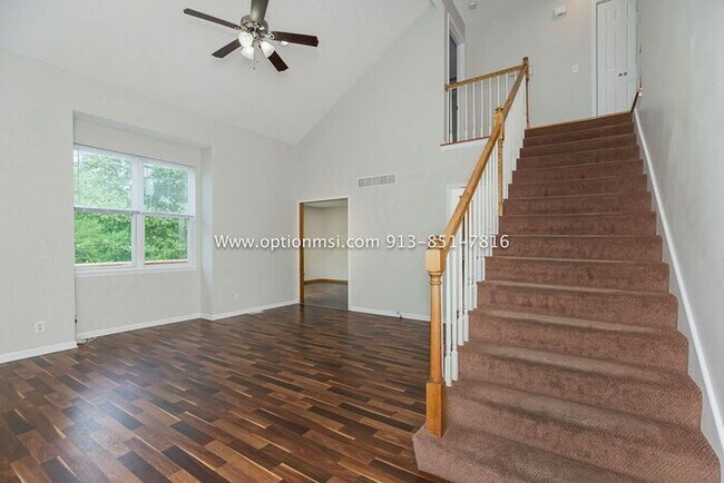 Building Photo - Heatherwood Subdivision!