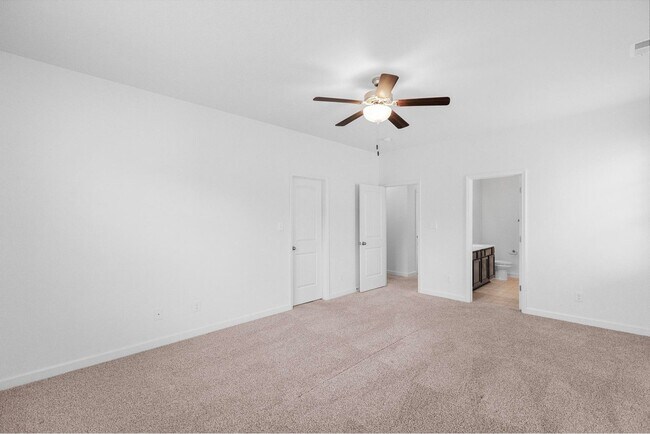 Building Photo - 502 Shallotte Ln