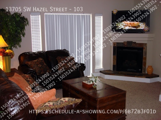 Building Photo - 13705 SW Hazel St