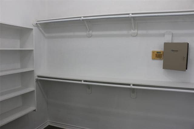 Building Photo - 2858 Waters Edge