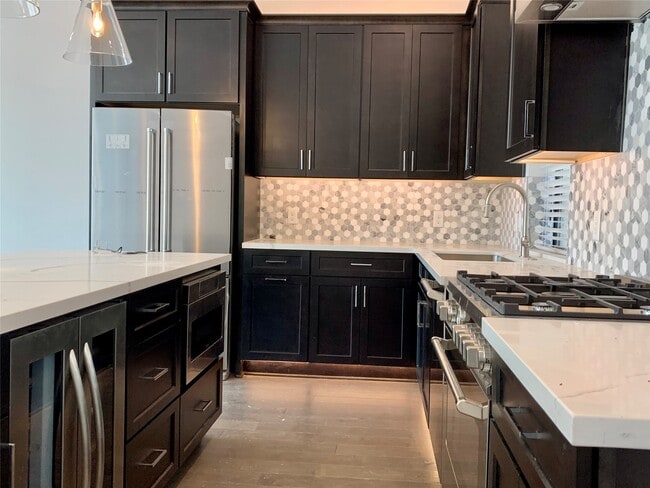 Building Photo - 1505 Malone St