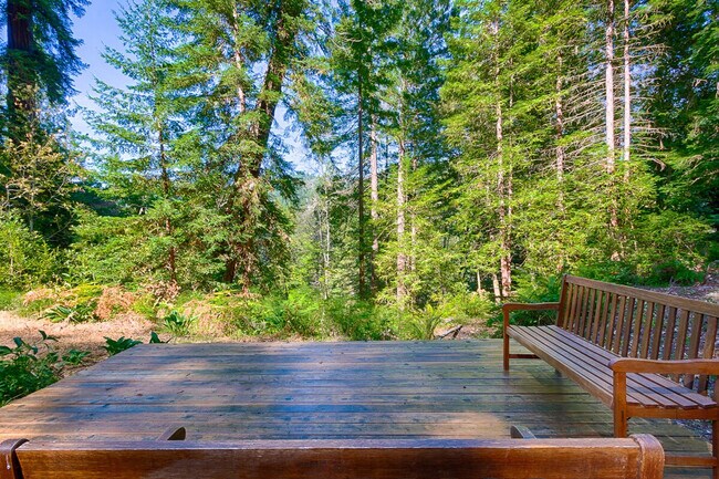 Building Photo - 18 Huckleberry Heights