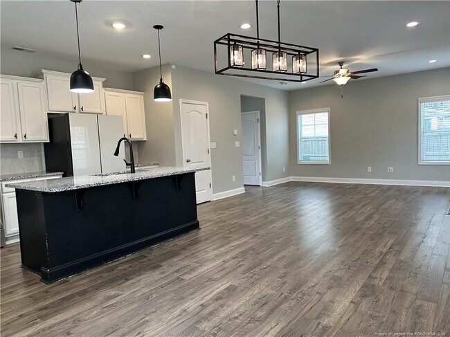 Building Photo - 137 Ledford Ave