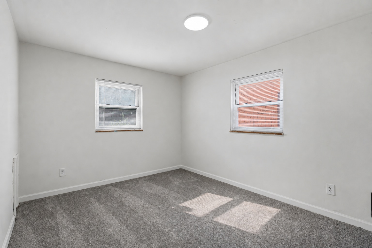 Building Photo - 8106 Westmoreland Ave