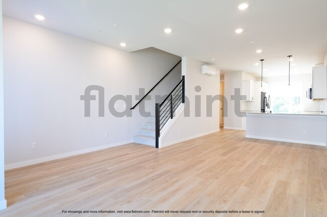Building Photo - 14568 Westminster Way N