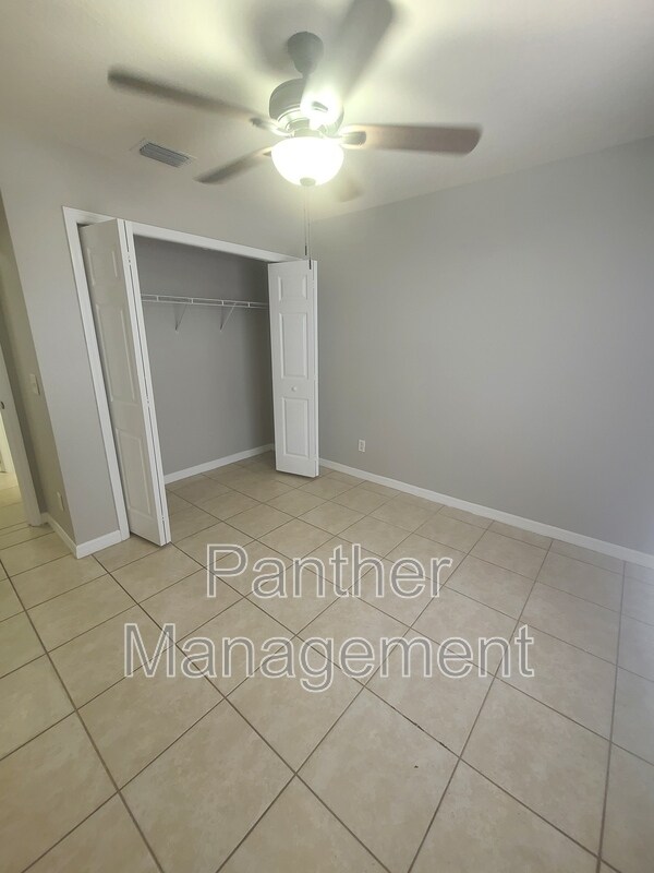 Building Photo - 4610 Douglas Ln