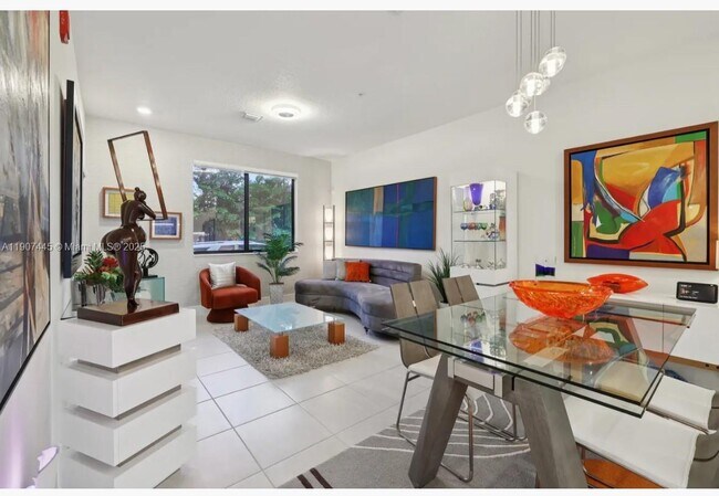 Primary Photo - 8001 NW 41st St