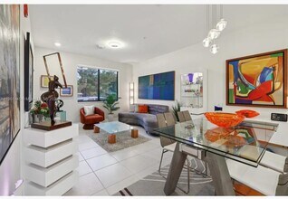 Building Photo - 8001 NW 41st St