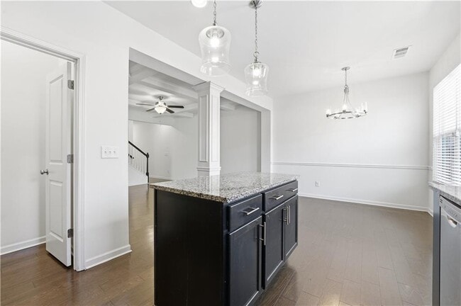 Building Photo - 2730 Kemp Ct