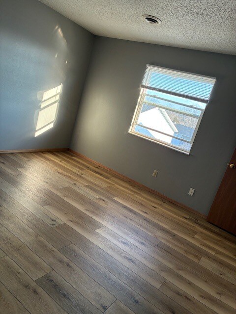 Building Photo - 214 Timber Ridge Dr