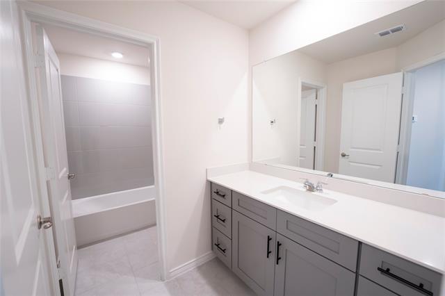 Building Photo - 1812 Bleriot Ct