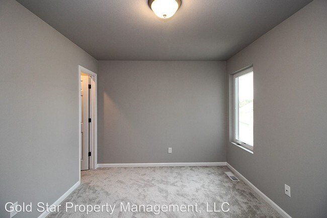 Building Photo - 3 br, 2.5 bath House - 4228 Serenity Court