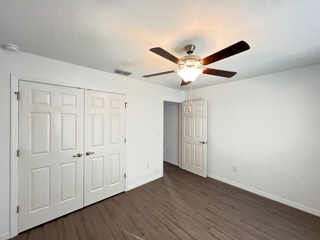 Building Photo - Available NOW! BRAND NEW 3 Bedroom/2 Bath ...