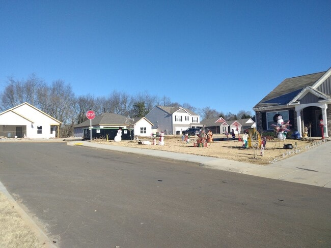 Building Photo - Single Family Home in Talbott, TN