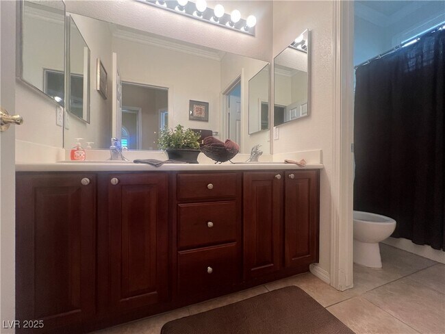 Building Photo - 6625 N Arbor Bluff Ct