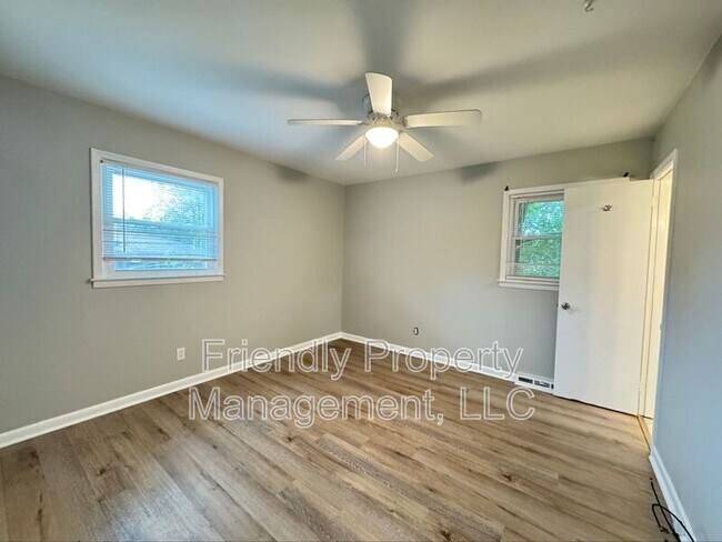 Building Photo - 509 Memphis St
