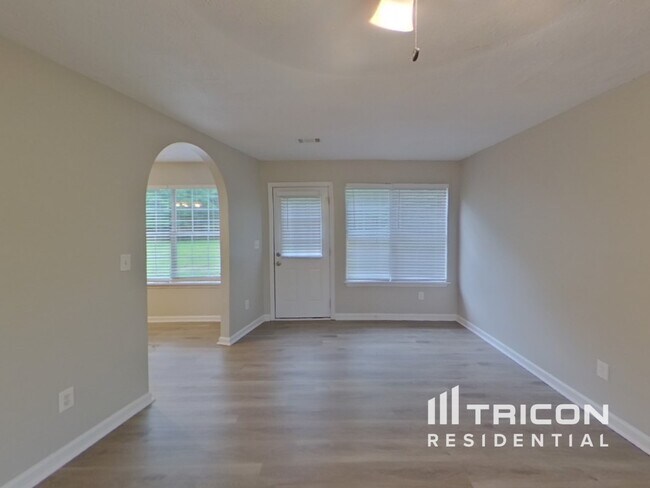 Building Photo - 4460 Brookridge Dr SW