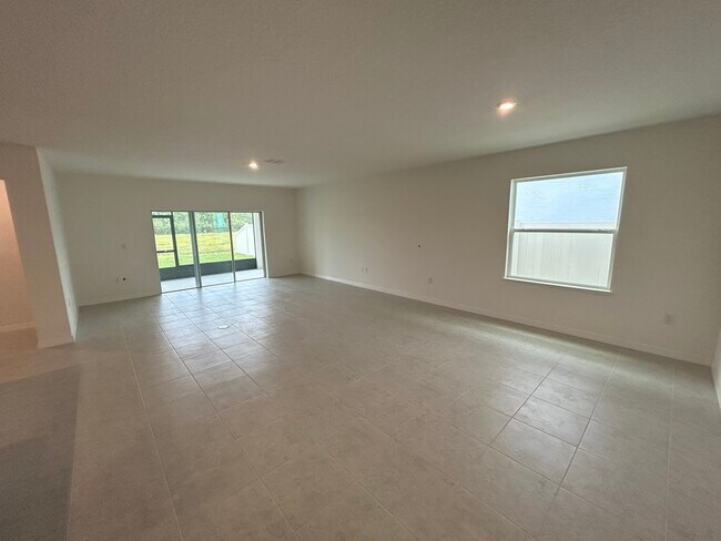 Building Photo - 1355 Kylar Dr NW