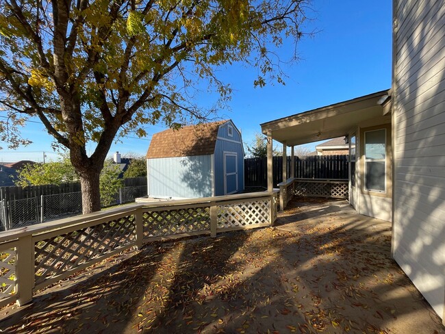 Building Photo - 360 Virtual Tour Available