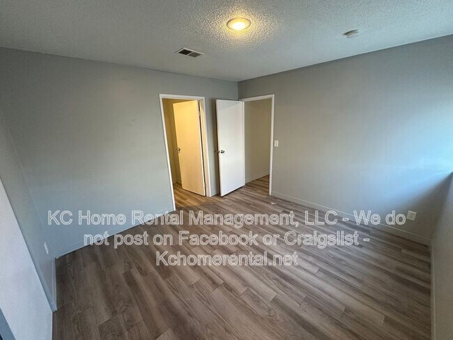 Building Photo - 1525 Jackson Ave