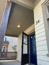 Building Photo - 24 Huxley Ave