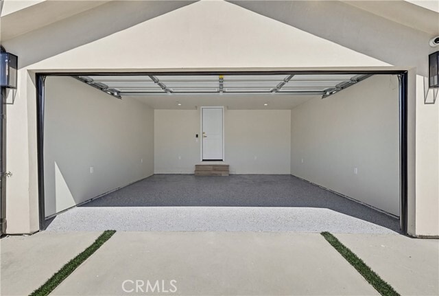 Building Photo - 12509 Emelita St