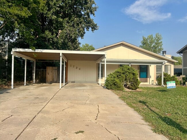 Building Photo - 1732 Cambridge Dr