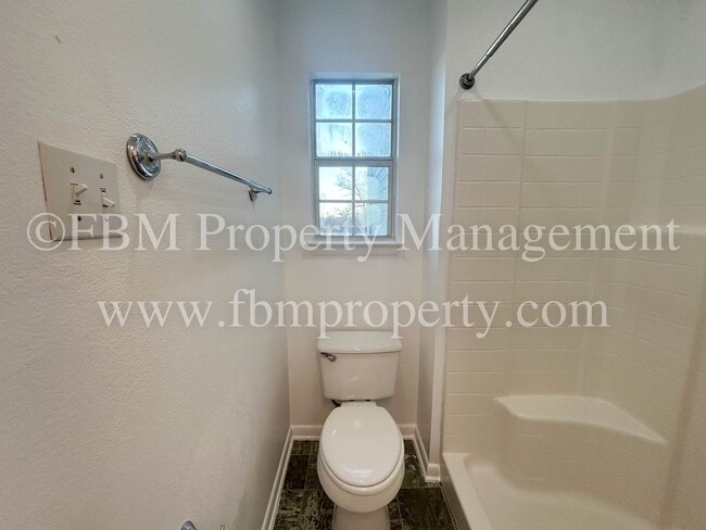 Building Photo - 1170 Lumkins Rd