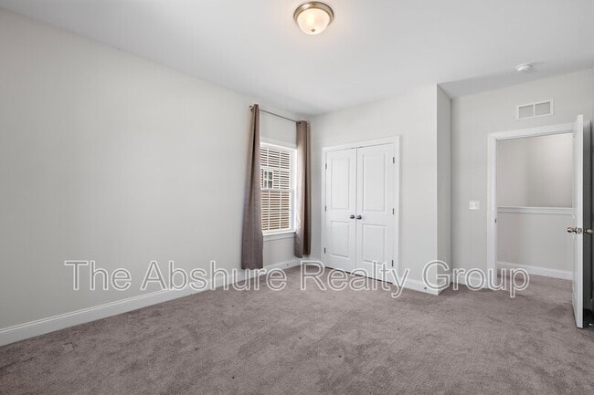 Building Photo - 109 Barnwell Loop