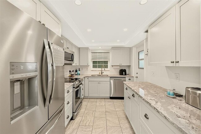 Building Photo - 147 Bluff View Dr