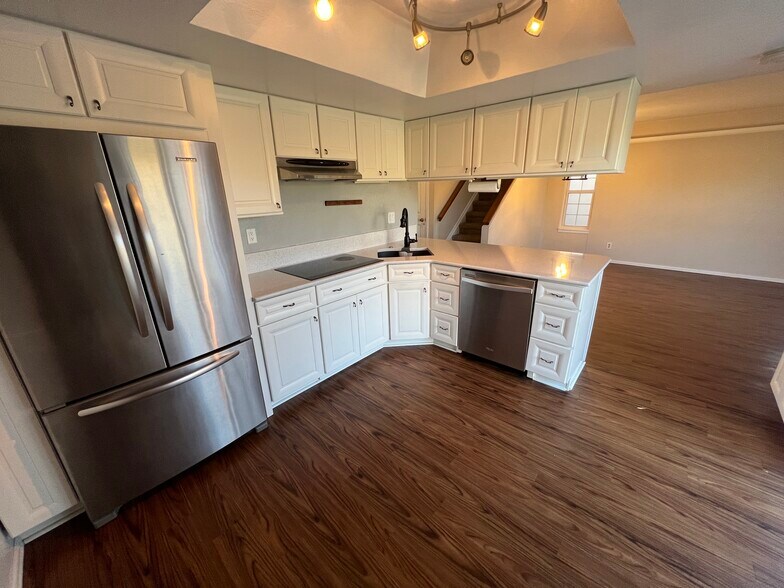 Building Photo - 338 Cobblestone Dr