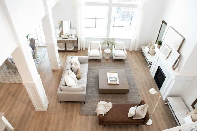 Building Photo - Charming 4-bedroom, 2.5-bathroom home