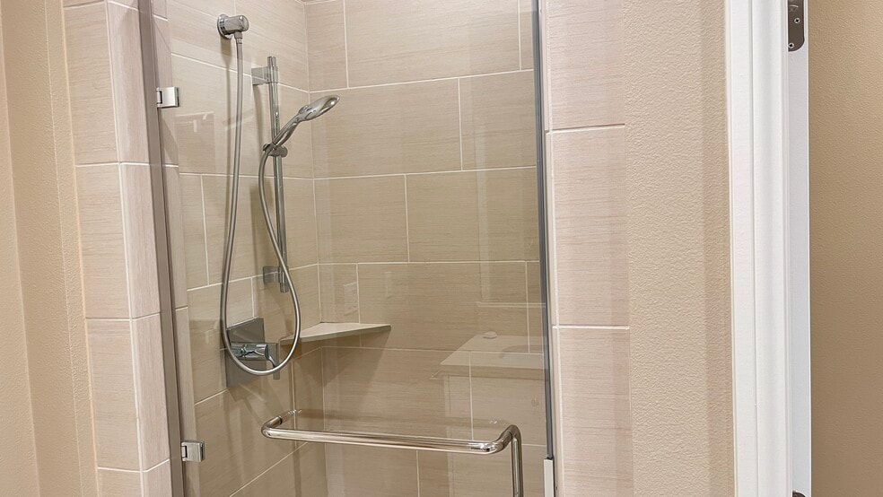 Building Photo - 155 Bishop Lndg