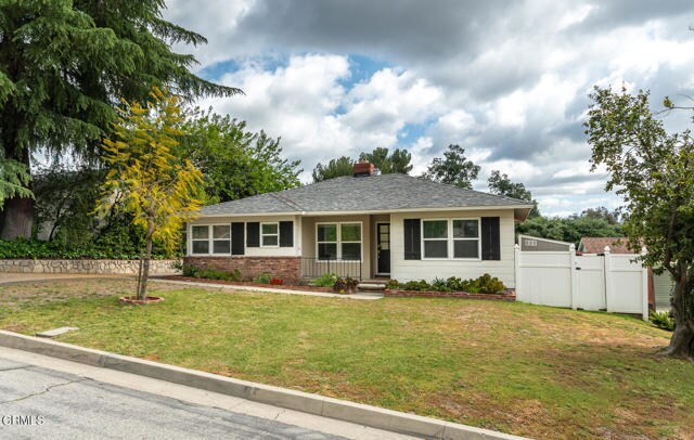 Building Photo - 2520 Upper Terrace