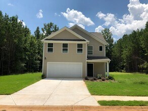 Building Photo - Price Drop Alert!  Fall Rental Specials Av...