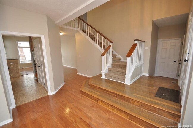 Building Photo - 133 Cumberland Green Dr