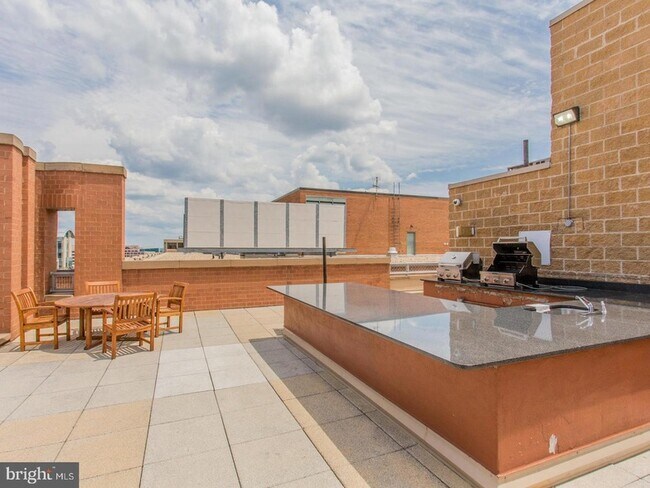 Building Photo - 631 D Street NW