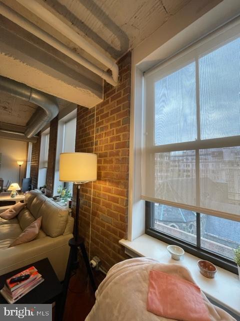 Building Photo - 916 G St NW