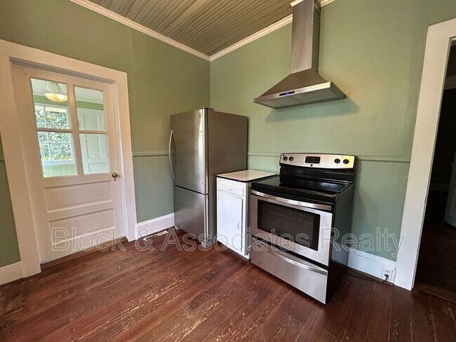 Building Photo - 311 Keating Dr