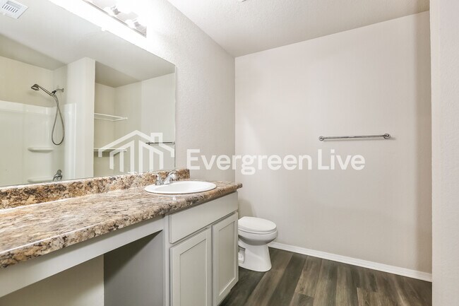 Building Photo - 52 Dunnaway Dr