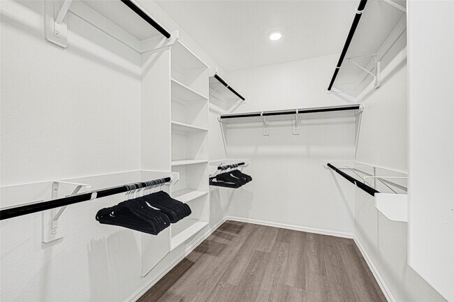 Building Photo - 11235 Stirton Dr