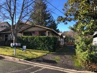 Building Photo - 475 Scenic Dr