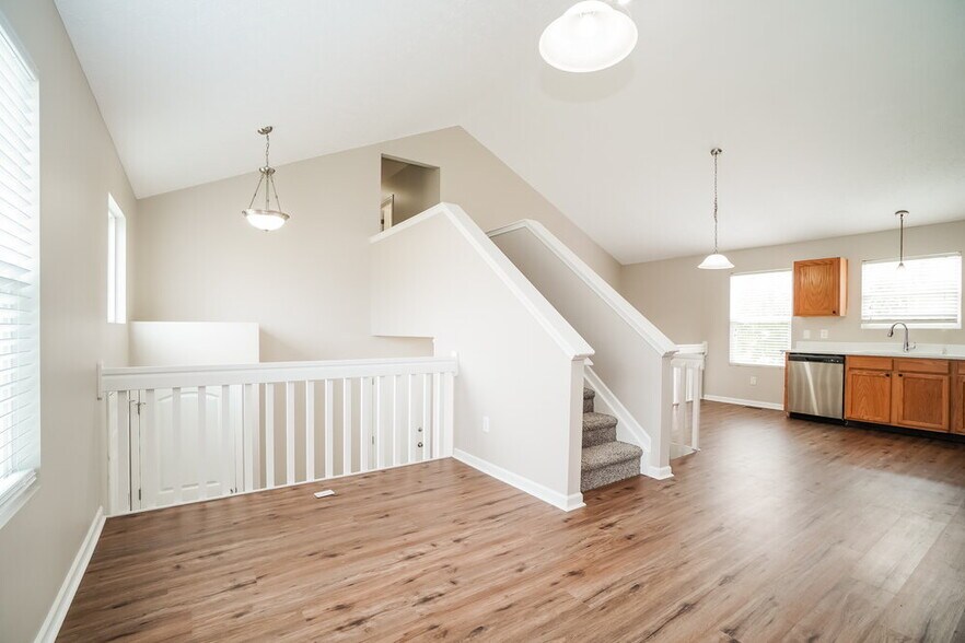 Building Photo - 139 Glen Crossing Dr
