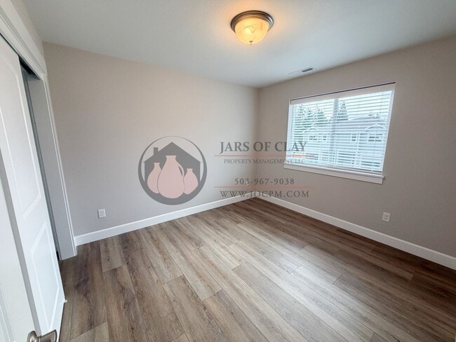 Building Photo - 1329/1331 #2023-LL765