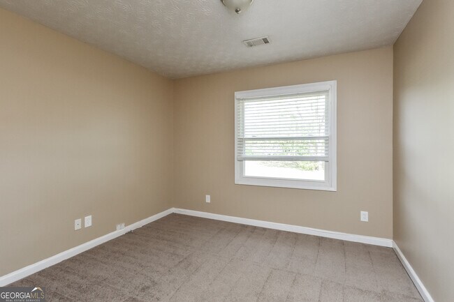 Building Photo - 3848 Centerville Hwy
