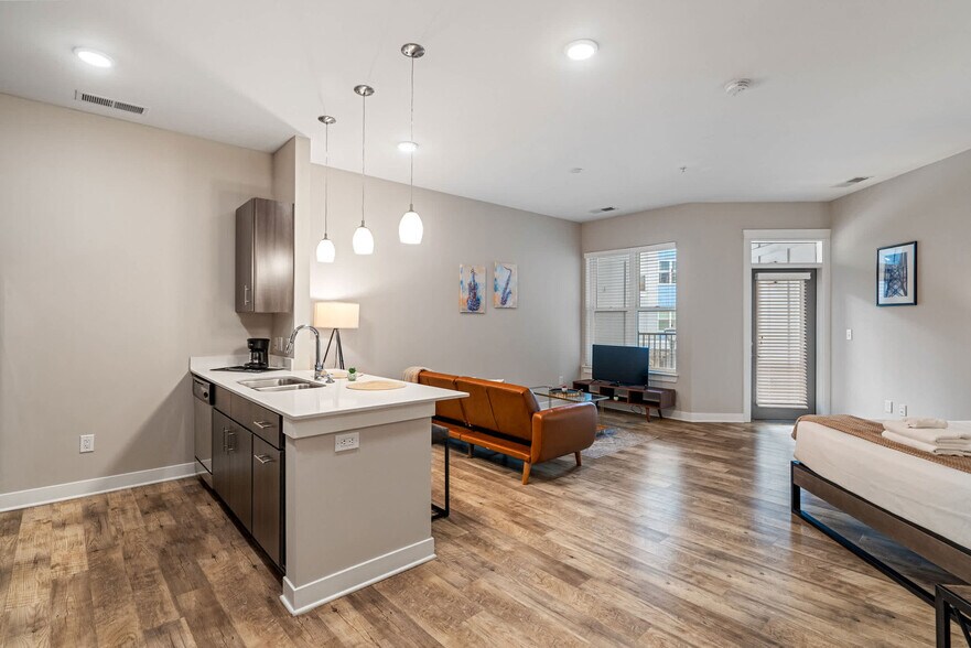 Building Photo - 501n N New Jersey St