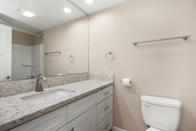 Building Photo - Renovated Townhome | Amazing South Coast Metro Costa Mesa Location