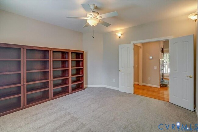 Building Photo - 4753 Royal Burgess Ct