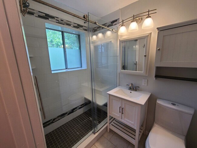 Building Photo - 64 Allston St